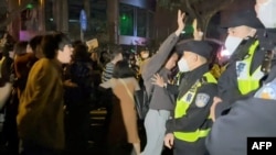 CHINA-HEALTH-VIRUS-PROTEST / PROTEST AGAINST ZERO COVID POLICY IN SHANGHAI