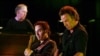 "El jefe" Springsteen honra a la nueva clase del Rock